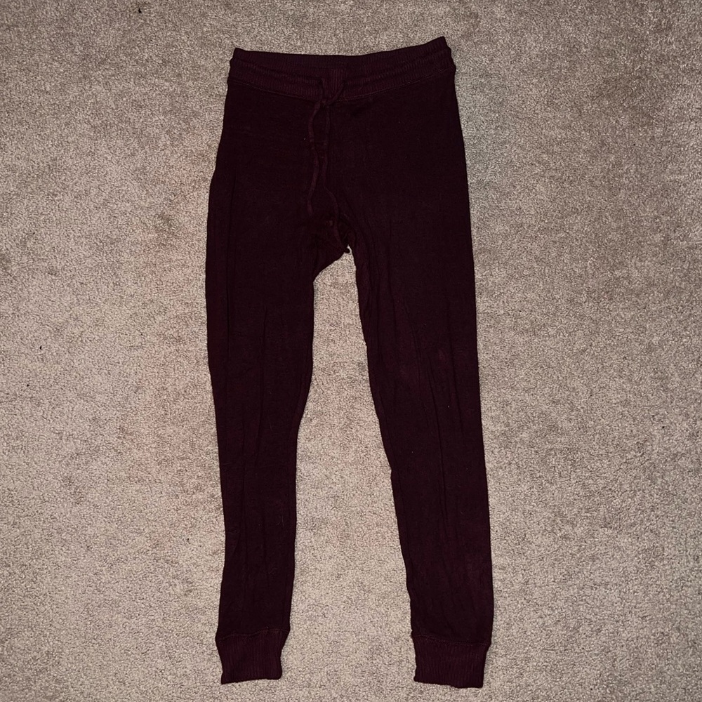 maroon american eagle joggers